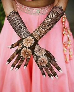 Floral Bridal Mehndi Design